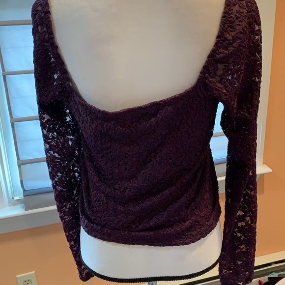 Abercrombie & Fitch top - Picture 3 of 4